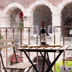 https://vista-arena-incredibile.hotelinveneto.com